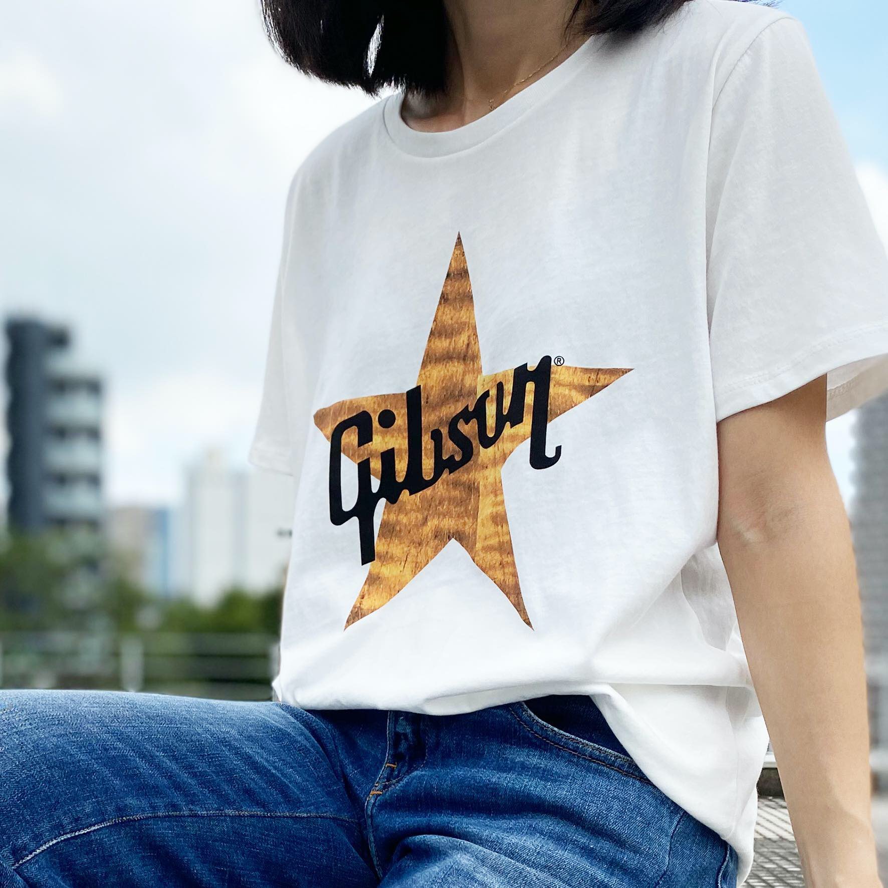 B'z公式SNS】B'z PARTY×Gibson オリジナルグッズ「Tシャツ Gibson Star 