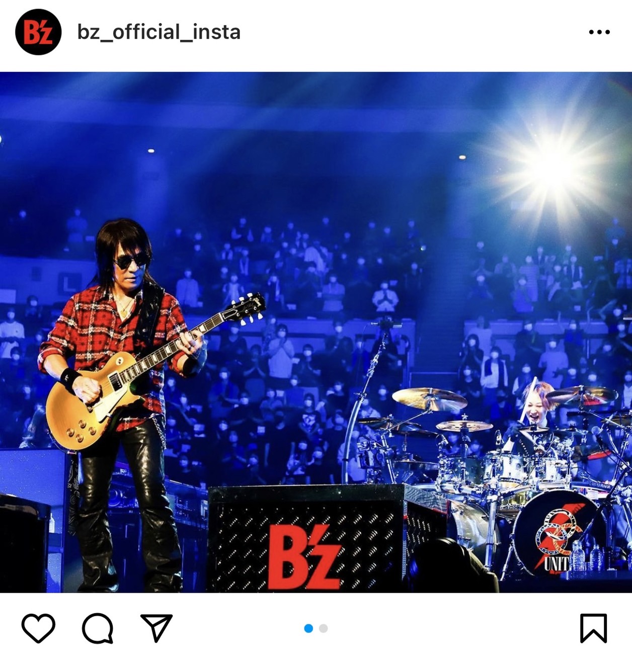 B'z公式Instagramに投稿された『B’z presents UNITE #01』大阪公演のステージ写真（ギター・松本孝弘）