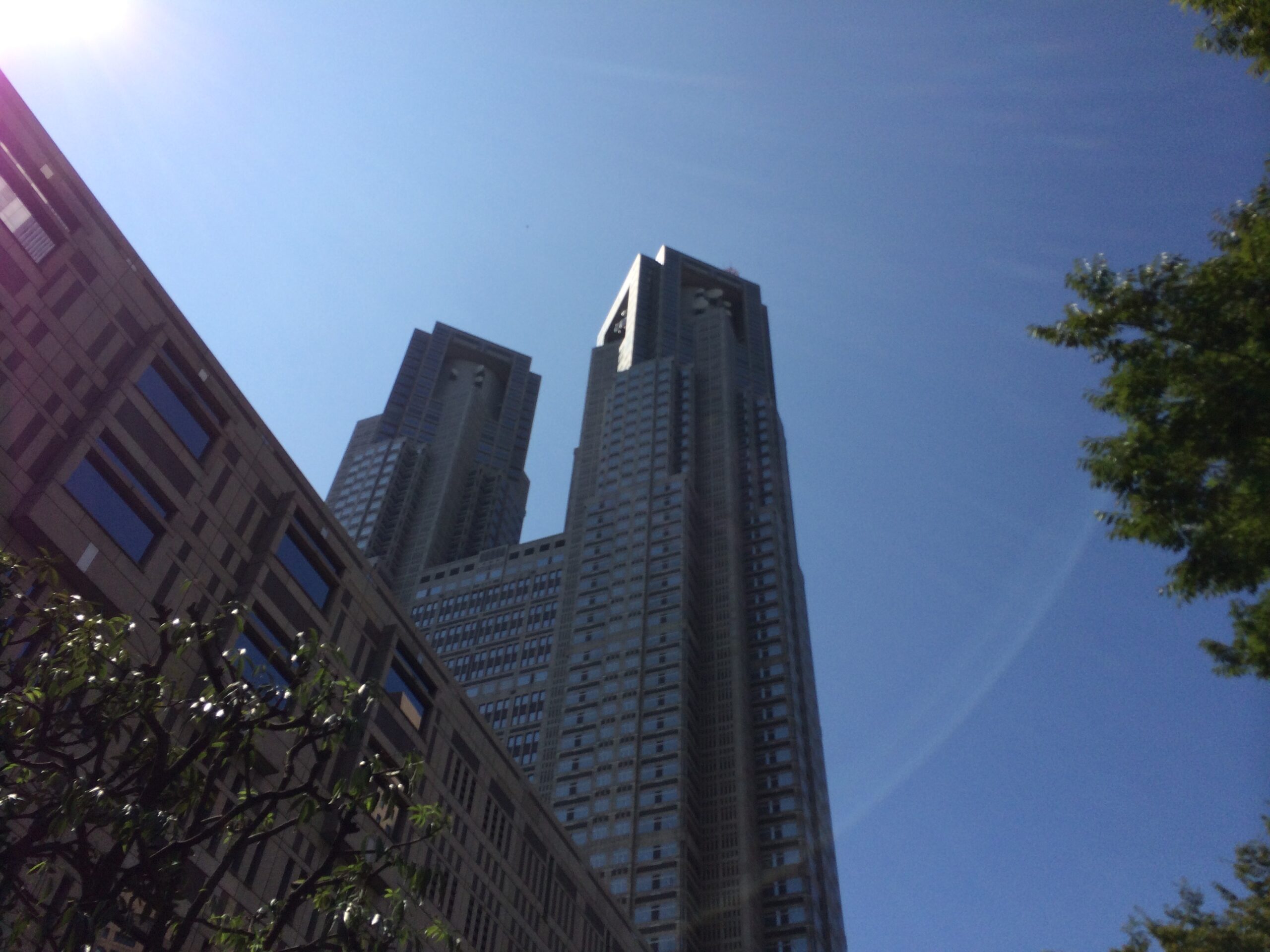 東京都庁の外観写真
