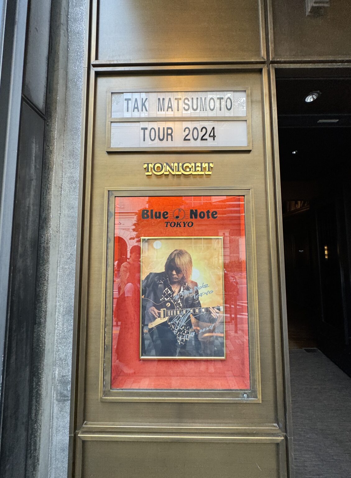 『Tak Matsumoto Tour 2024 -Here Comes the Bluesman-』を開催しているBLUE NOTE TOKYOの写真